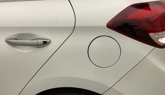 2017 Hyundai Elite i20 ASTA 1.2 (O), Petrol, Manual, 80,478 km, Left quarter panel - Minor scratches