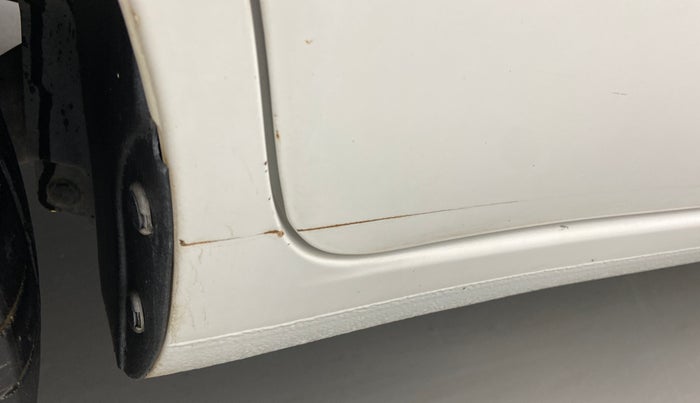 2015 Maruti Ertiga VDI ABS, Diesel, Manual, 86,899 km, Right rear door - Slightly rusted