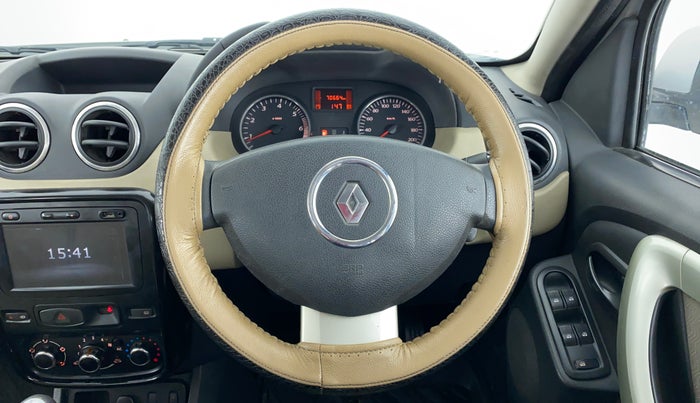 2013 Renault Duster 85 PS RXL OPT, Diesel, Manual, 70,813 km, Steering Wheel Close Up