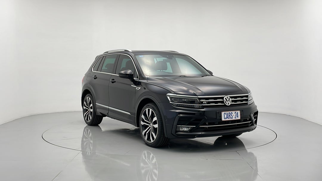 Right Front Diagonal (45- Degree) View