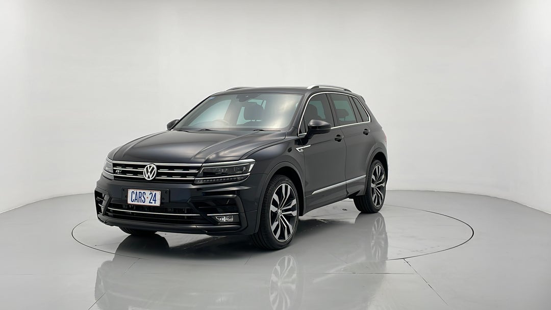 Left Front Diagonal (45- Degree) View