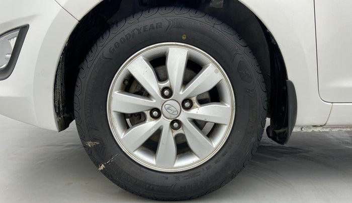2012 Hyundai i20 SPORTZ 1.2 VTVT, Petrol, Manual, 80,651 km, Left Front Wheel