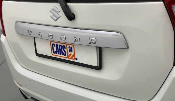 2019 Maruti New Wagon-R ZXI 1.2 AMT, Petrol, Automatic, 21,383 km, Dicky (Boot door) - Slightly rusted