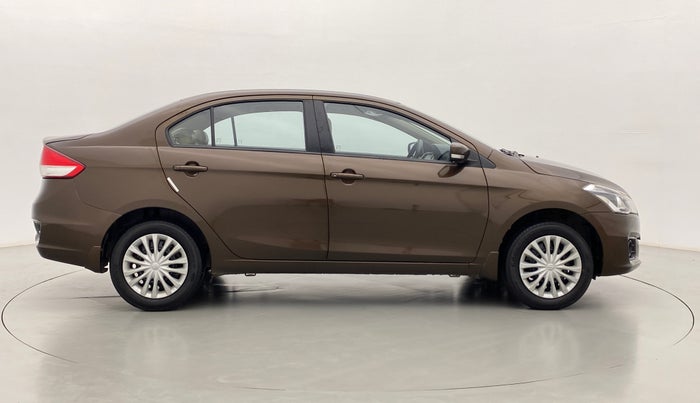 2017 Maruti Ciaz SIGMA 1.4 VVT, Petrol, Manual, 65,908 km, Right Side View