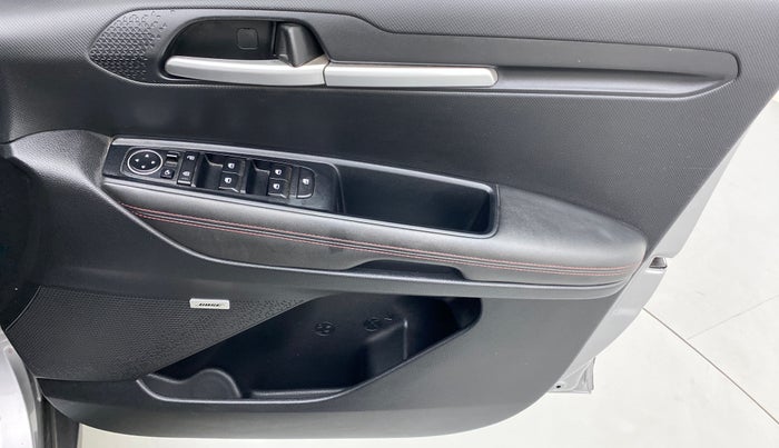 2020 KIA SONET GTX PLUS 1.5D  AT, Diesel, Automatic, 25,280 km, Driver Side Door Panels Control