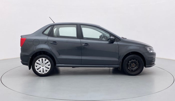 2018 Volkswagen Ameo COMFORTLINE 1.0, Petrol, Manual, 50,876 km, Right Side View