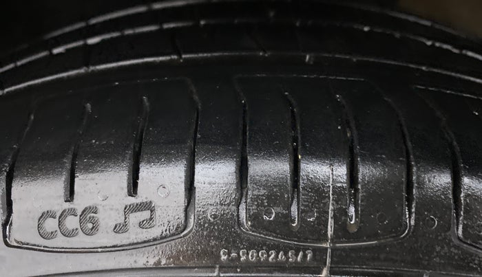 2018 Volkswagen Ameo COMFORTLINE 1.0, Petrol, Manual, 50,876 km, Left Front Tyre Tread