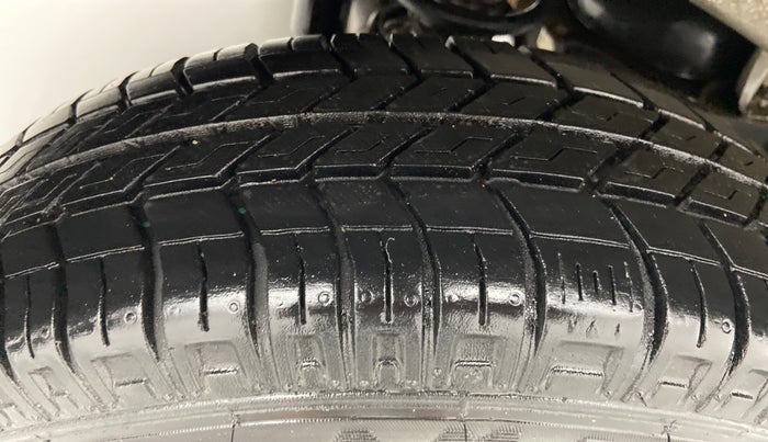 2019 Maruti Eeco 5 STR WITH AC PLUSHTR, Petrol, Manual, 12,592 km, Right Rear Tyre Tread
