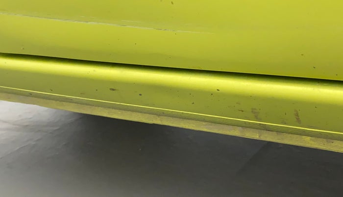 2016 Datsun Redi Go T, Petrol, Manual, 67,109 km, Left running board - Minor scratches
