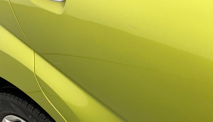 2016 Datsun Redi Go T, Petrol, Manual, 67,109 km, Right rear door - Minor scratches