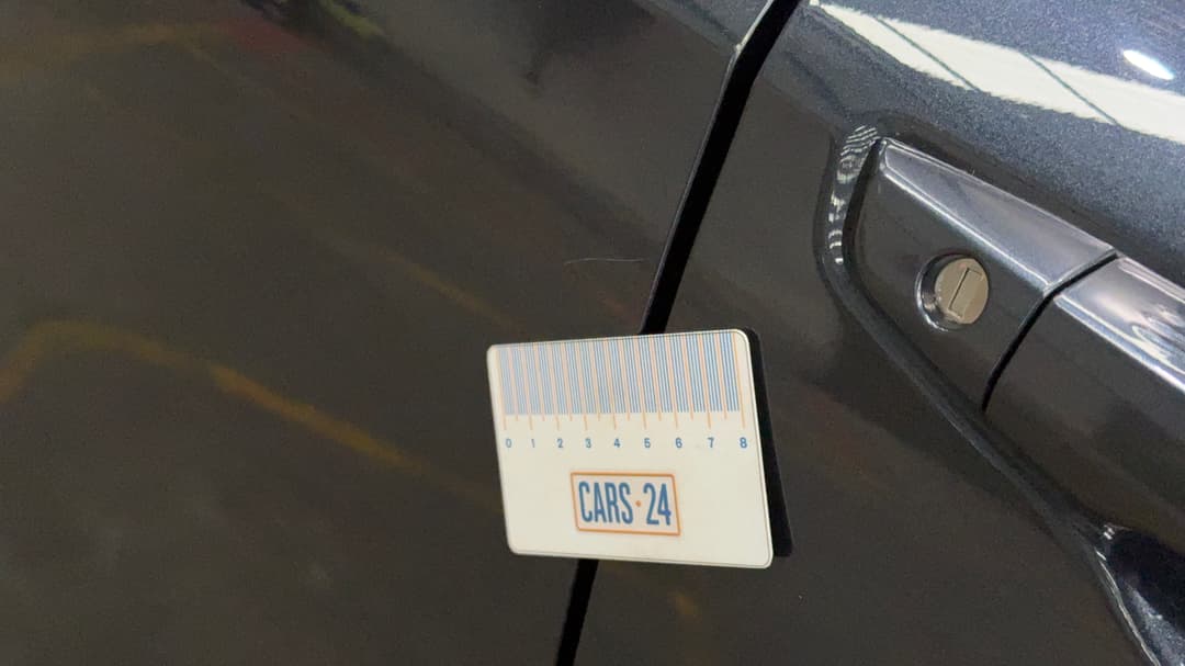 Doors Rear RHS Scratch