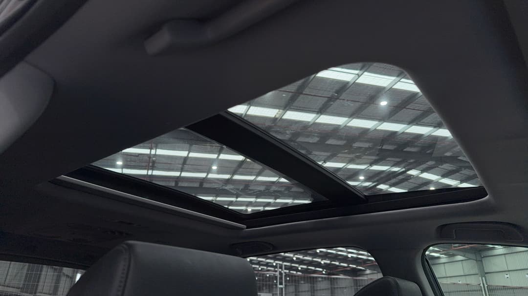 Interior Sunroof/Moonroof