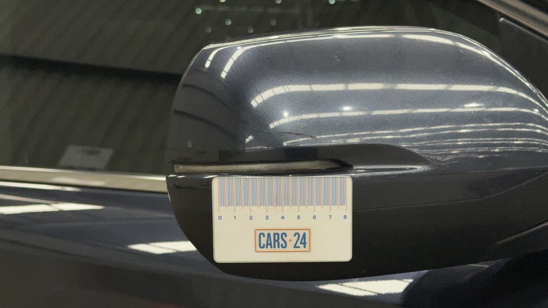 Side Mirrors Housing RHS Scratch
