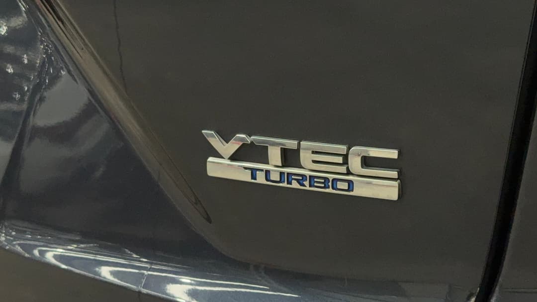Badge (Boot Right Side)
