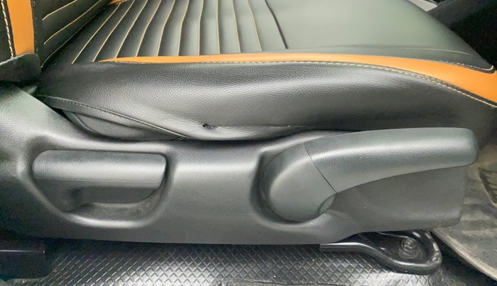 2019 Honda WR-V 1.2L I-VTEC VX MT, Petrol, Manual, 28,050 km, Driver Side Adjustment Panel