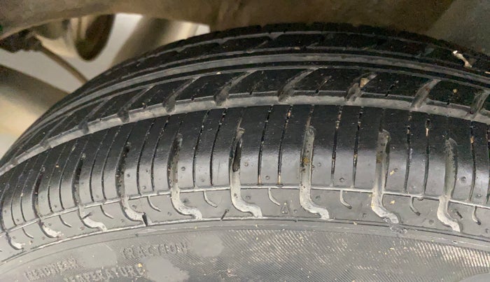 2018 Datsun Redi Go T (O), Petrol, Manual, 17,530 km, Left Rear Tyre Tread