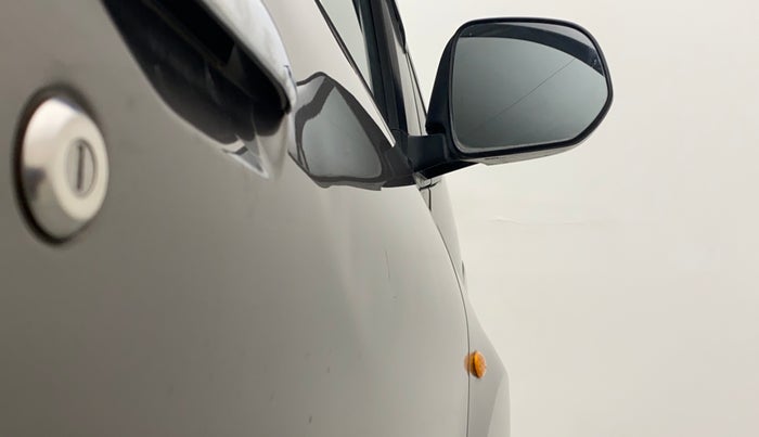 2018 Datsun Redi Go T (O), Petrol, Manual, 17,530 km, Driver-side door - Slightly dented