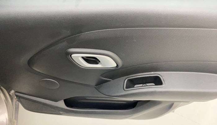 2018 Datsun Redi Go T (O), Petrol, Manual, 17,530 km, Driver Side Door Panels Control