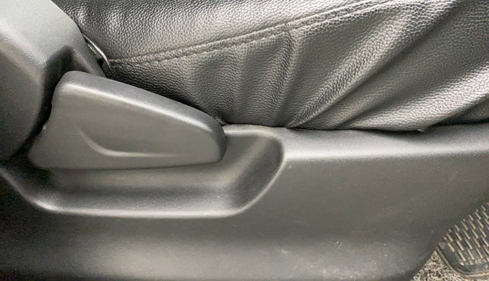 2018 Datsun Redi Go T (O), Petrol, Manual, 17,530 km, Driver Side Adjustment Panel