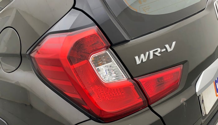 2019 Honda WR-V 1.2L I-VTEC S ALIVE EDITION, Petrol, Manual, 68,859 km, Left tail light - Minor scratches