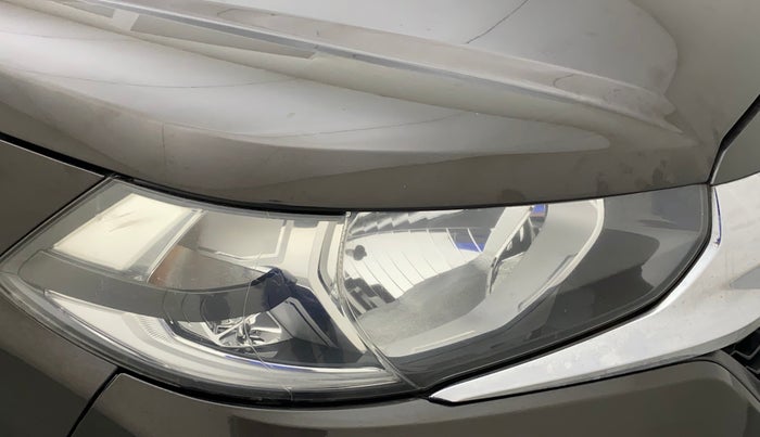 2019 Honda WR-V 1.2L I-VTEC S ALIVE EDITION, Petrol, Manual, 68,714 km, Right headlight - Minor scratches