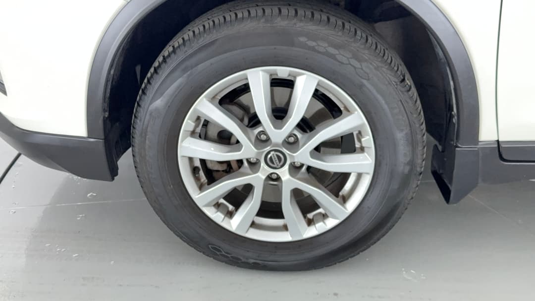 2018 Nissan X-trail St-l 7 Seat (2WD), Automatic, 109831 km, Left Front Wheel