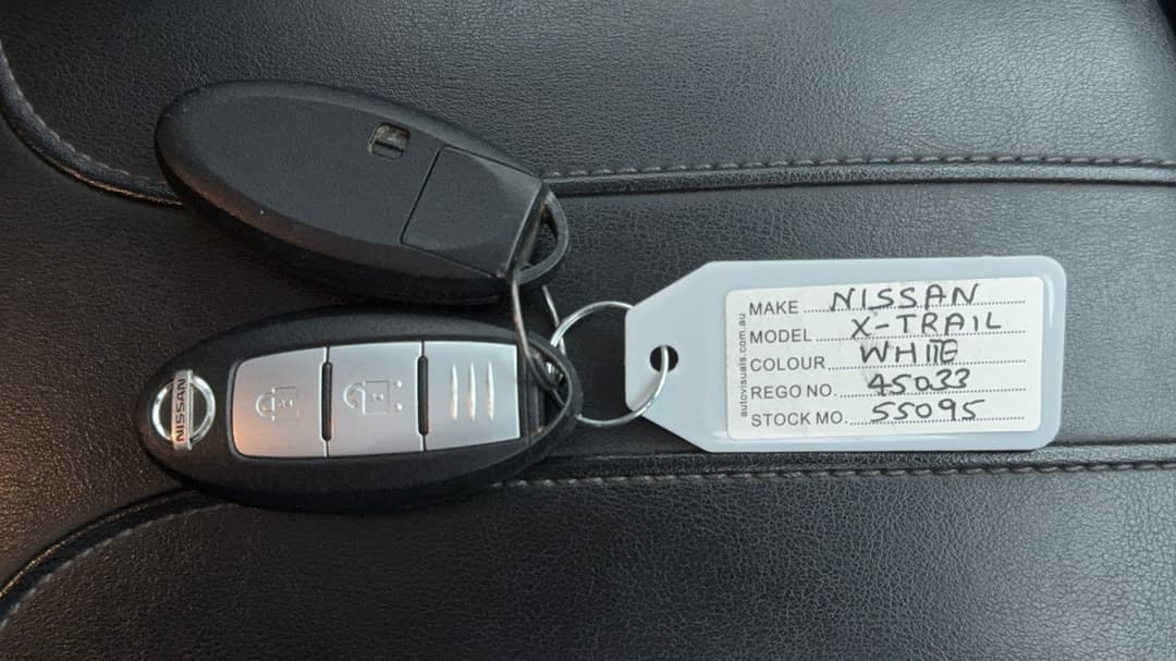 2018 Nissan X-trail St-l 7 Seat (2WD), Automatic, 109831 km, Key Close-up