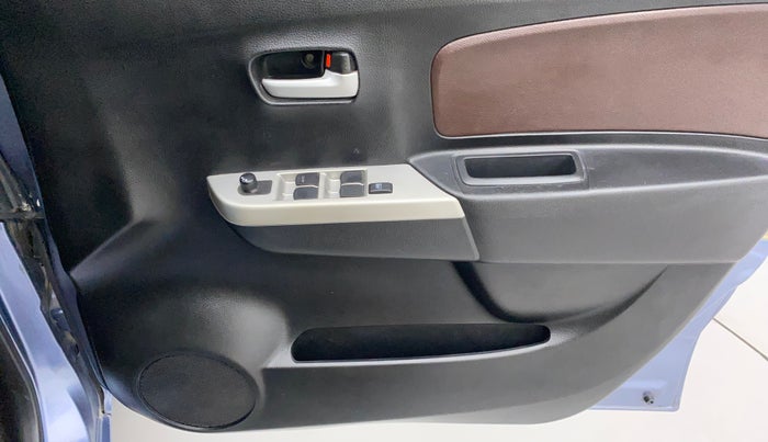 2015 Maruti Wagon R 1.0 VXI, Petrol, Manual, 57,940 km, Driver Side Door Panels Control