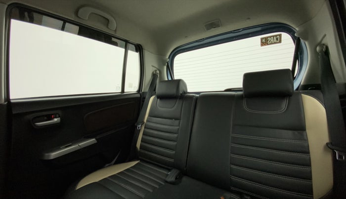 2015 Maruti Wagon R 1.0 VXI, Petrol, Manual, 57,940 km, Right Side Rear Door Cabin