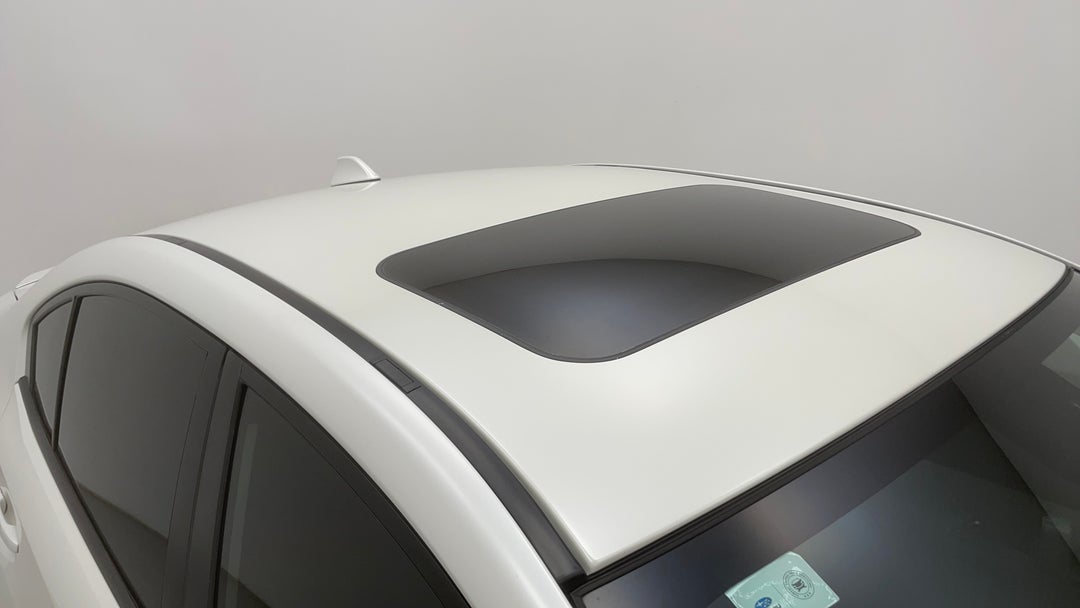 2017 Subaru WRX Premium (awd), Manual, 73569 km, Roof/Sunroof View