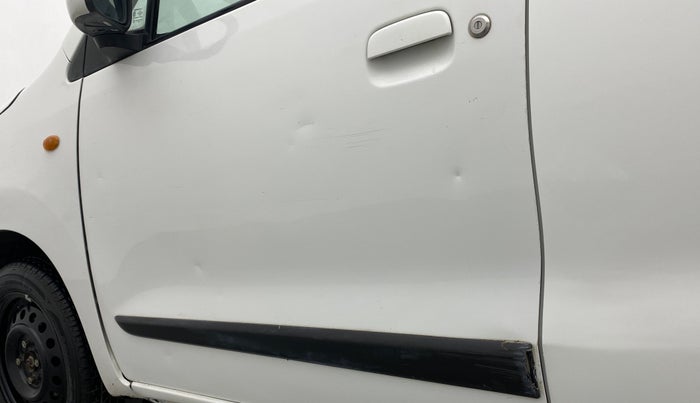 2015 Maruti Wagon R 1.0 VXI, Petrol, Manual, 42,824 km, Front passenger door - Slightly dented