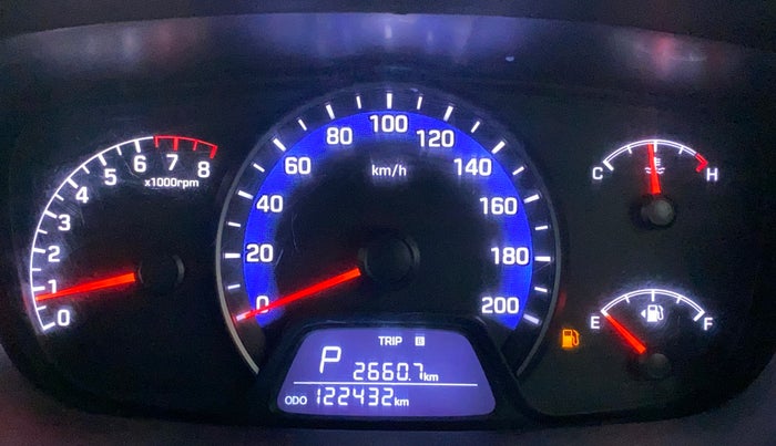 2016 Hyundai Xcent S AT 1.2, Petrol, Automatic, 1,22,432 km, Odometer Image