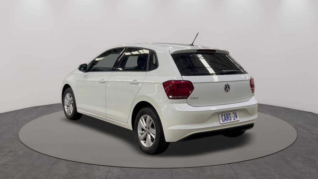 Left Back Diagonal (45- Degree) View