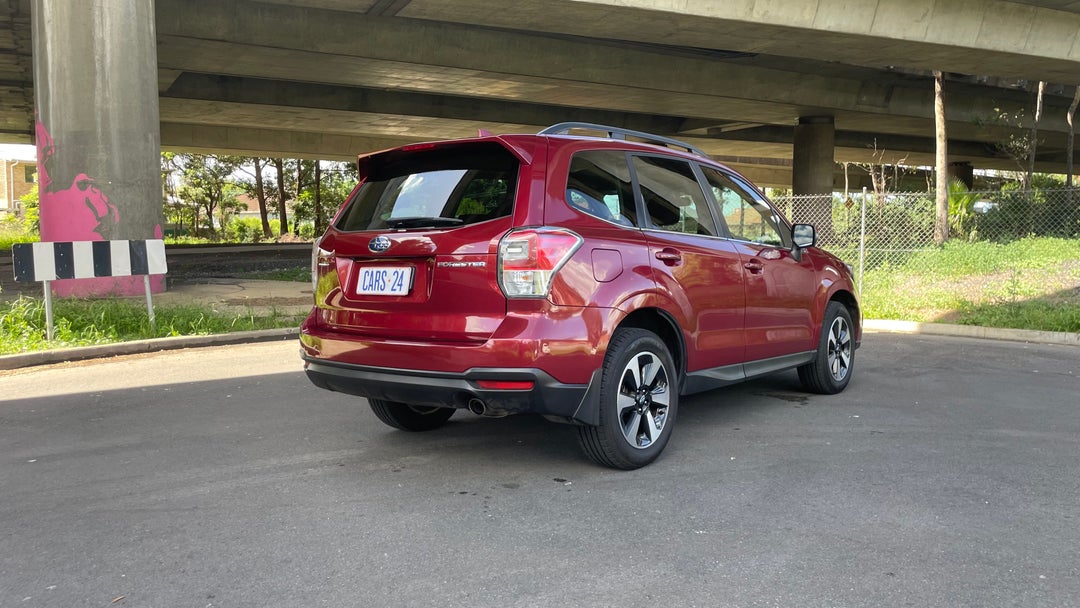 Right Back Diagonal (45- Degree) View