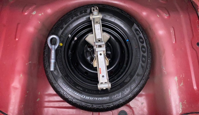 2016 Hyundai Eon ERA PLUS, Petrol, Manual, 25,823 km, Spare Tyre