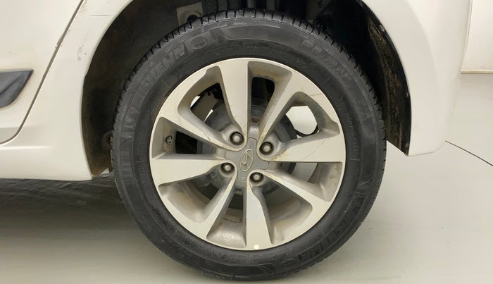 2015 Hyundai Elite i20 SPORTZ 1.2 (O), Petrol, Manual, 50,663 km, Left Rear Wheel