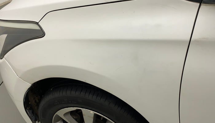 2015 Hyundai Elite i20 SPORTZ 1.2 (O), Petrol, Manual, 50,663 km, Left fender - Slightly dented