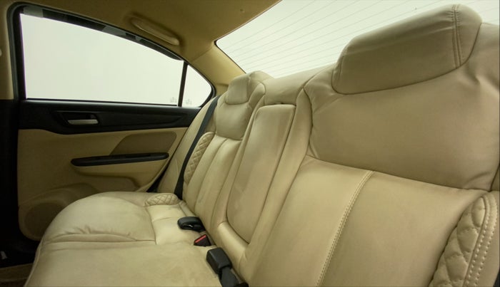 2022 Honda Amaze 1.2L I-VTEC VX CVT, Petrol, Automatic, 25,748 km, Right Side Rear Door Cabin