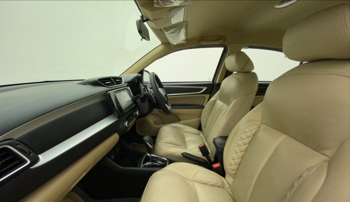 2022 Honda Amaze 1.2L I-VTEC VX CVT, Petrol, Automatic, 25,748 km, Right Side Front Door Cabin