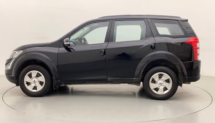 2015 Mahindra XUV500 W6, Diesel, Manual, 1,00,237 km, Left Side