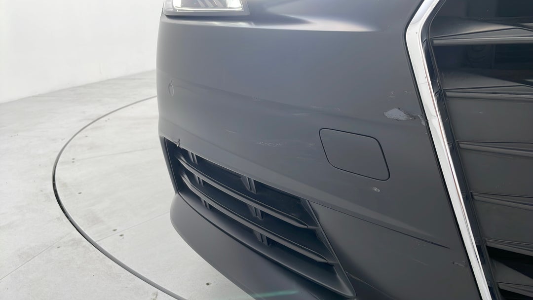 Bumper Front Scratch