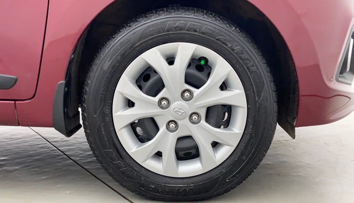 2016 Hyundai Grand i10 SPORTS 1.2 VTVT, Petrol, Manual, 27,193 km, Right Front Tyre