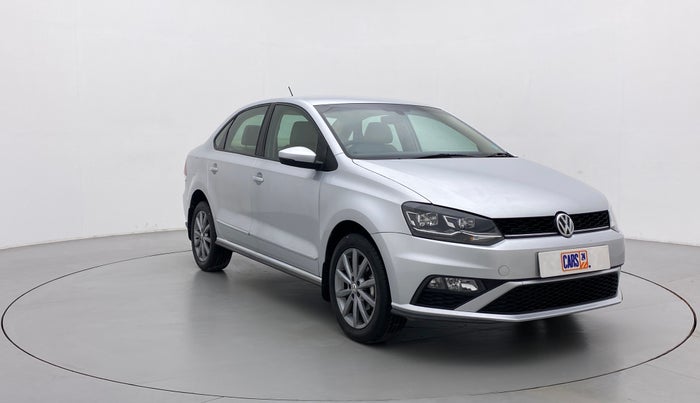 2022 Volkswagen Vento HIGHLINE PLUS 1.0 TSI AT, Petrol, Automatic, 4,988 km, Right Front Diagonal
