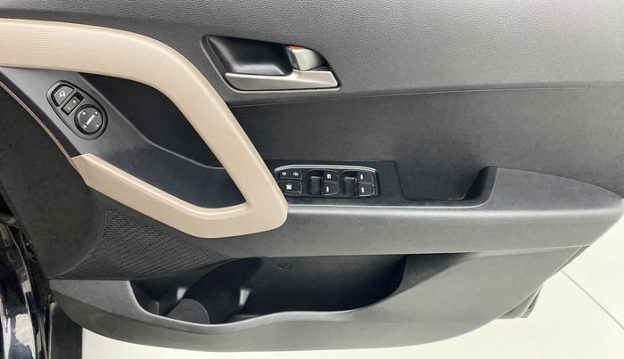 2016 Hyundai Creta 1.6 CRDI SX PLUS AUTO, Diesel, Automatic, 65,081 km, Driver Side Door Panels Control