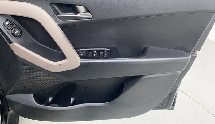 2016 Hyundai Creta 1.6 SX PLUS VTVT, CNG, Manual, 57,412 km, Driver Side Door Panels Control
