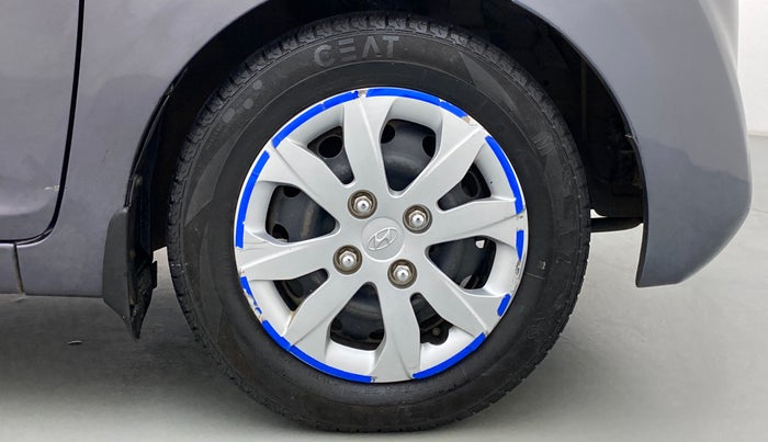 2015 Hyundai Eon MAGNA PLUS, Petrol, Manual, 79,610 km, Right Front Wheel