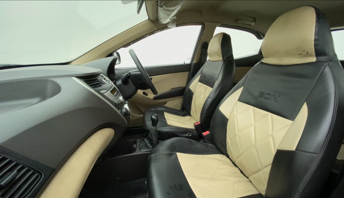 2015 Hyundai Eon MAGNA PLUS, Petrol, Manual, 79,610 km, Right Side Front Door Cabin
