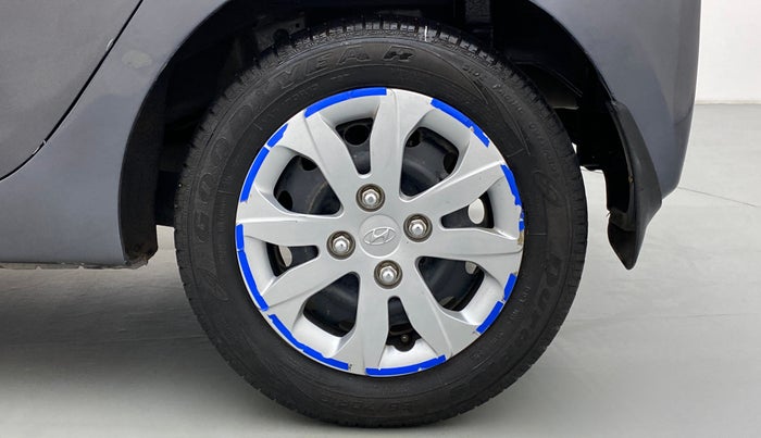 2015 Hyundai Eon MAGNA PLUS, Petrol, Manual, 79,610 km, Left Rear Wheel