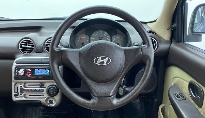 2011 Hyundai Santro Xing GLS, Petrol, Manual, 64,982 km, Steering Wheel Close Up
