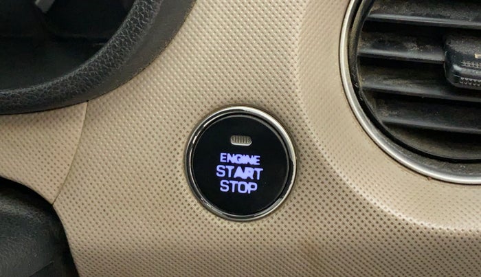 2014 Hyundai Grand i10 SPORTZ 1.2 KAPPA VTVT, Petrol, Manual, 79,740 km, Keyless Start/ Stop Button
